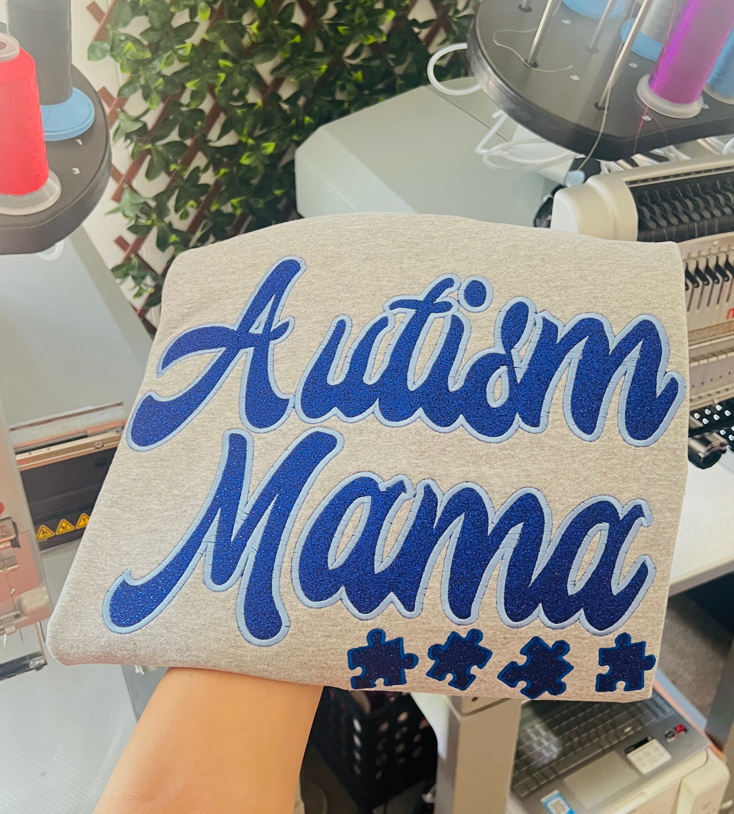 Autism Mama blue sparkle crewneck with cuff embroidery 💙